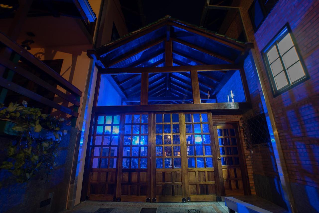 Refugio Monte Olimpo 호텔 캄푸 알레그리 외부 사진