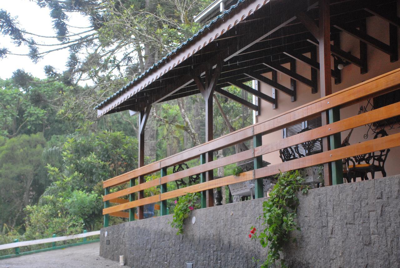 Refugio Monte Olimpo 호텔 캄푸 알레그리 외부 사진